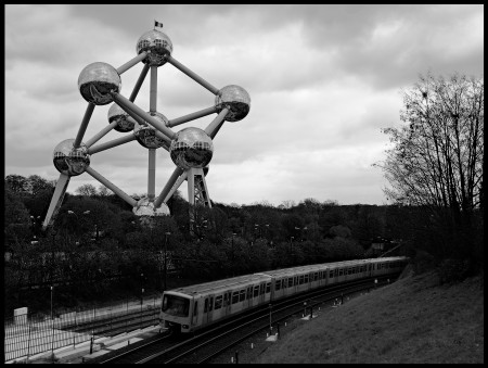 Atomo-Atomium