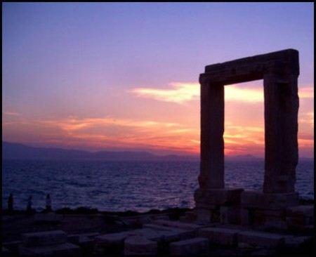 Portara Naxos